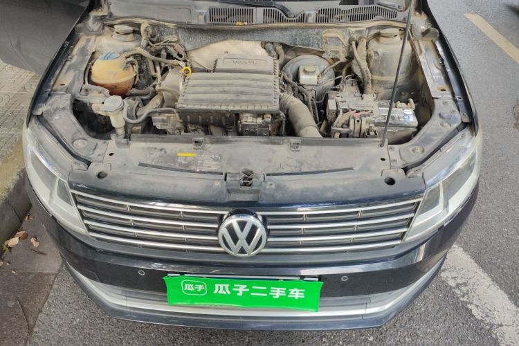 Used Volkswagen Lavida 2017 1.6L Automatic Comfort Edition Engine Bay