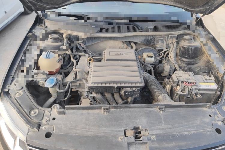 Used Volkswagen Lavida 2017 1.6L Manual Comfort Edition Engine Bay
