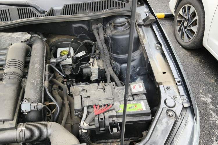 Used Volkswagen Lavida 2017 230TSI DSG Comfort Edition Engine Bay Left
