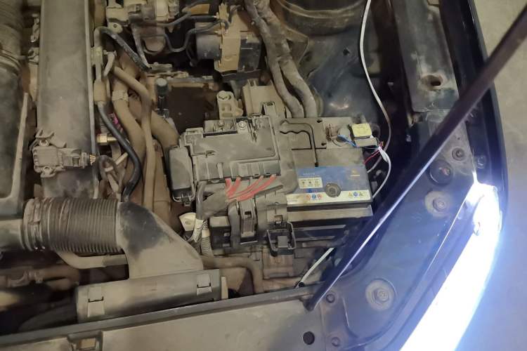 Used Volkswagen Lavida 2017 230TSI DSG Comfort Edition Engine Bay Left