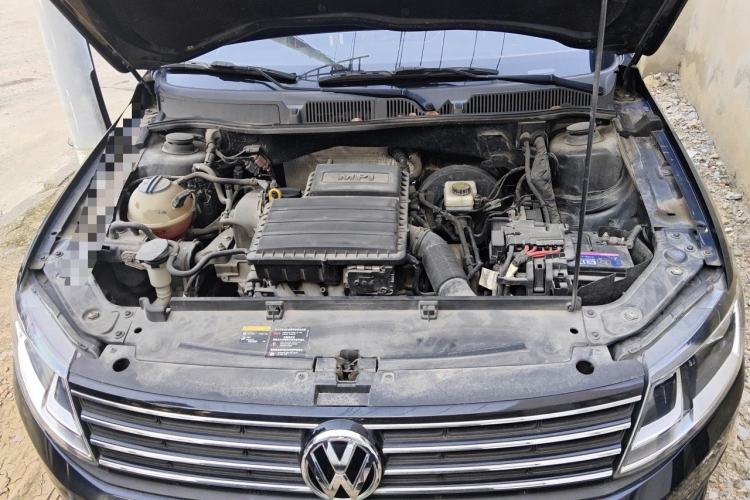 Used Volkswagen Lavida 2017 1.6L Automatic Fashion Edition Engine Bay