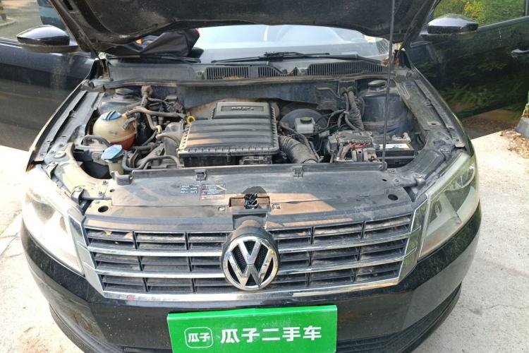 Used Volkswagen Lavida 2017 1.6L Automatic Comfort Edition Engine Bay