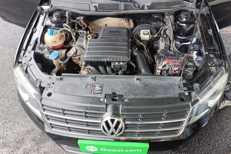 Used Volkswagen Lavida 2017 1.6L Automatic Fashion Edition Engine Bay
