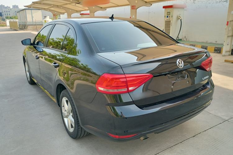 Used Volkswagen Lavida 2017 1.6L Automatic Fashion Edition Exterior 1