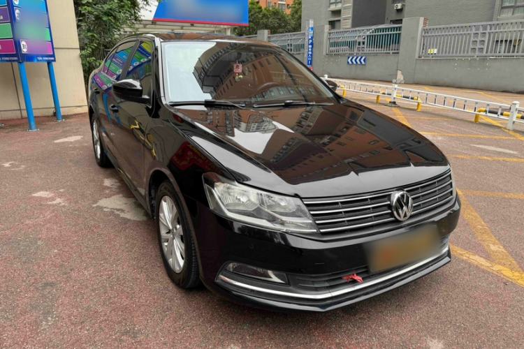 Used Volkswagen Lavida 2017 230TSI DSG Comfort Edition Exterior 2