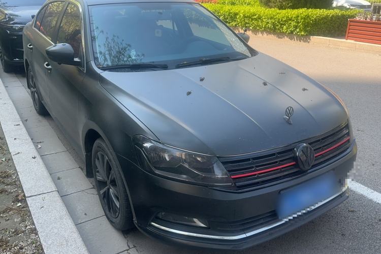 Used Volkswagen Lavida 2017 1.6L Automatic Comfort Edition Exterior 3