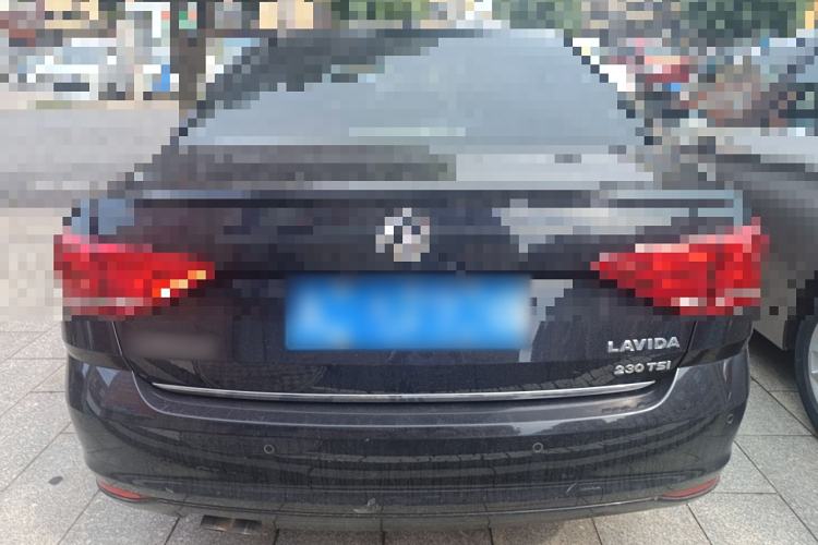 Used Volkswagen Lavida 2017 230TSI DSG Comfort Edition Exterior 4
