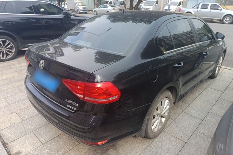 Used Volkswagen Lavida 2017 230TSI DSG Comfort Edition Exterior 5