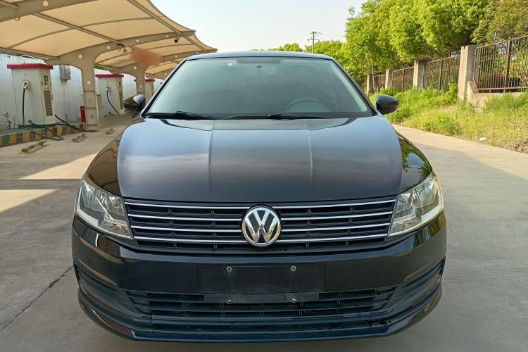 Used Volkswagen Lavida 2017 1.6L Automatic Fashion Edition Front