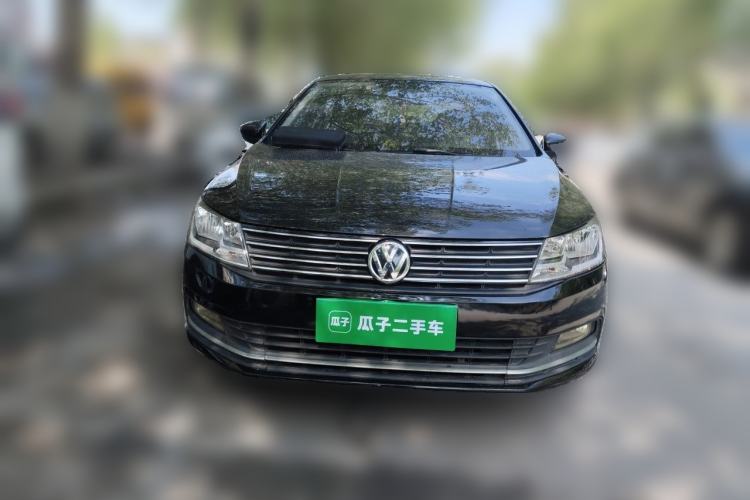 Used Volkswagen Lavida 2017 1.6L Manual Fashion Edition Front