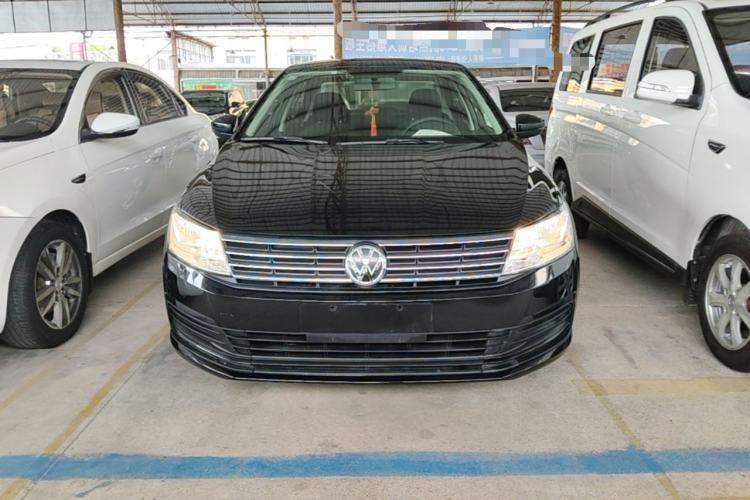 Used Volkswagen Lavida 2017 1.6L Automatic Fashion Edition Front