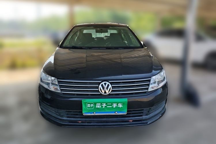 Used Volkswagen Lavida 2017 1.6L Manual Fashion Edition Front