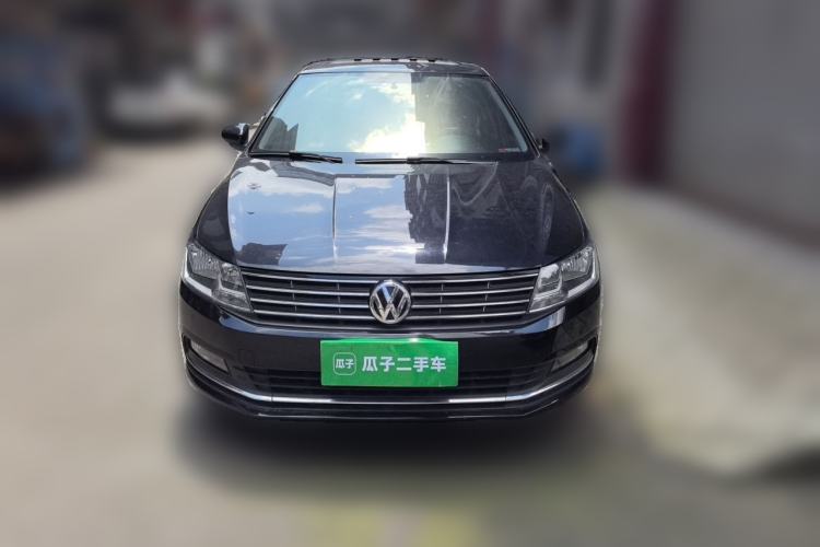 Used Volkswagen Lavida 2017 1.6L Automatic Comfort Edition Front