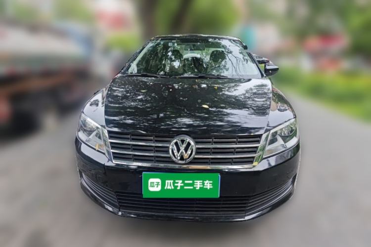 Used Volkswagen Lavida 2017 1.6L Automatic Comfort Edition Front
