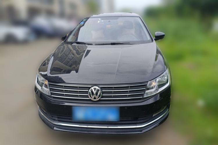 Used Volkswagen Lavida 2017 1.6L Automatic Comfort Edition Front