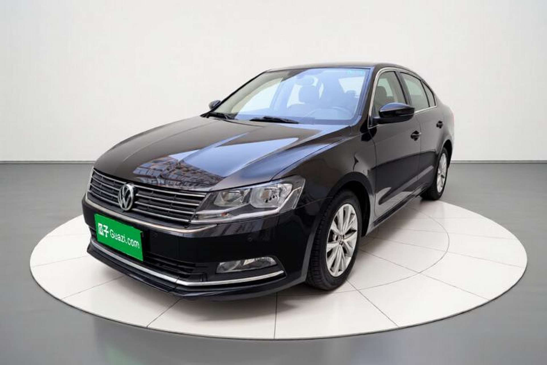 Used Volkswagen Lavida 2017 230TSI DSG Comfort Edition Front Left 45 Deg