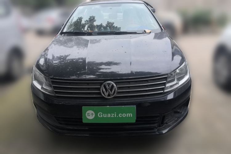Used Volkswagen Lavida 2017 1.6L Manual Fashion Edition Front