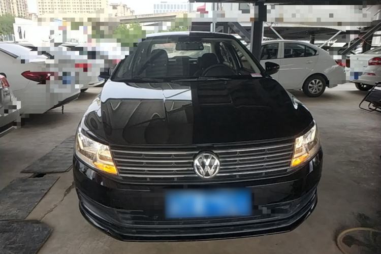 Used Volkswagen Lavida 2017 1.6L Manual Fashion Edition Front