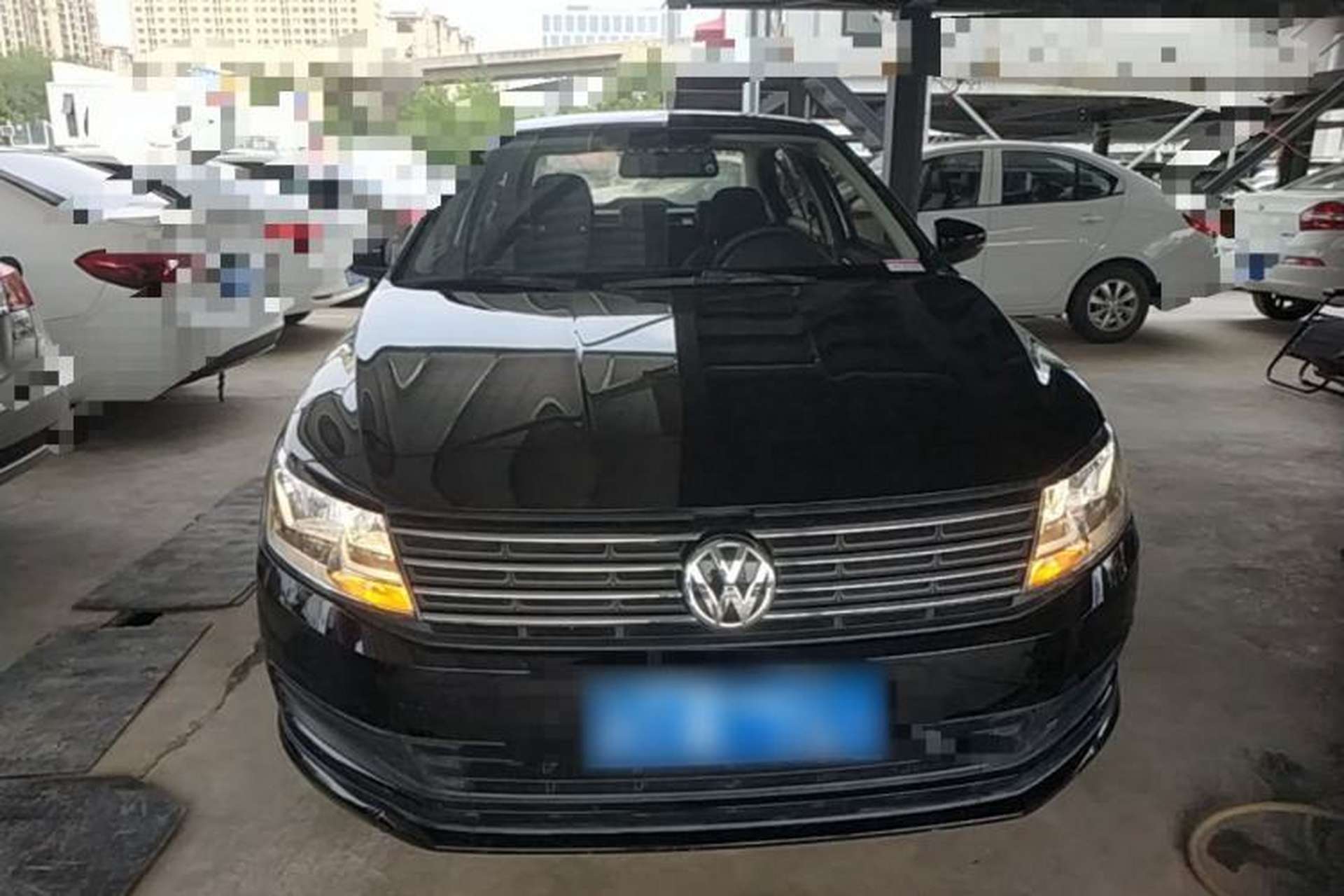 Used Volkswagen Lavida 2017 1.6L Manual Fashion Edition Front