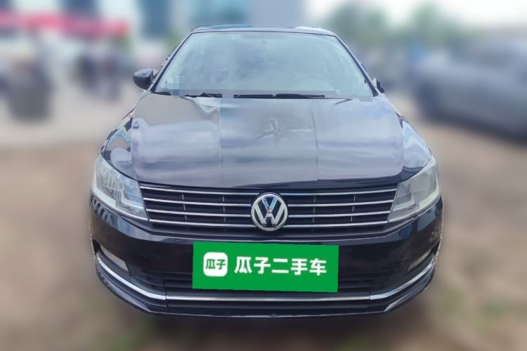 Used Volkswagen Lavida 2017 1.6L Manual Comfort Edition Front
