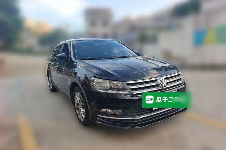Used Volkswagen Lavida 2017 1.6L Automatic Comfort Edition Front Right 45 Deg