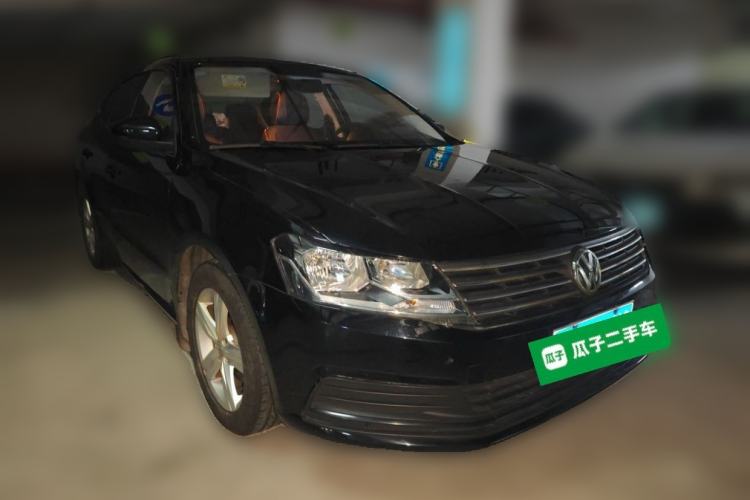 Used Volkswagen Lavida 2017 1.6L Automatic Fashion Edition Front Right 45 Deg