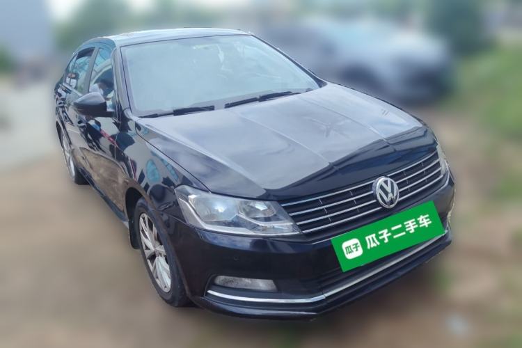 Used Volkswagen Lavida 2017 1.6L Manual Comfort Edition Front Right 45 Deg