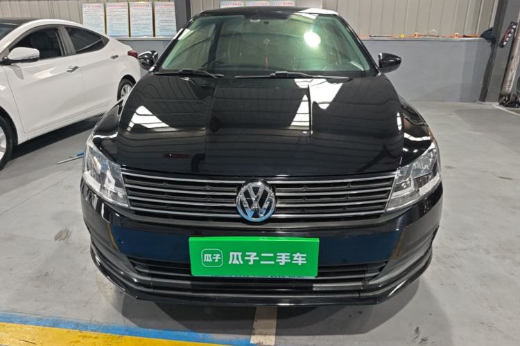 Used Volkswagen Lavida 2017 1.6L Automatic Fashion Edition Front