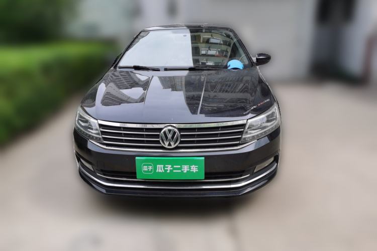 Used Volkswagen Lavida 2017 1.6L Manual Comfort Edition Front