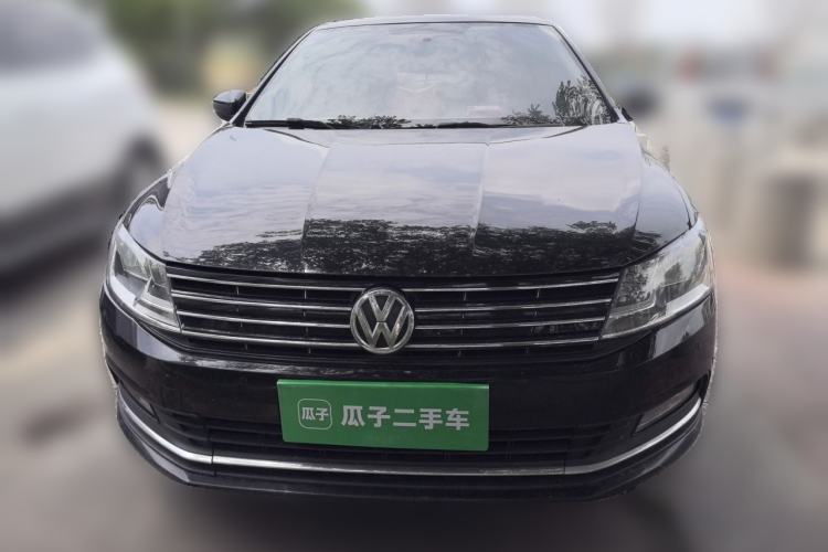 Used Volkswagen Lavida 2017 1.6L Manual Comfort Edition Front