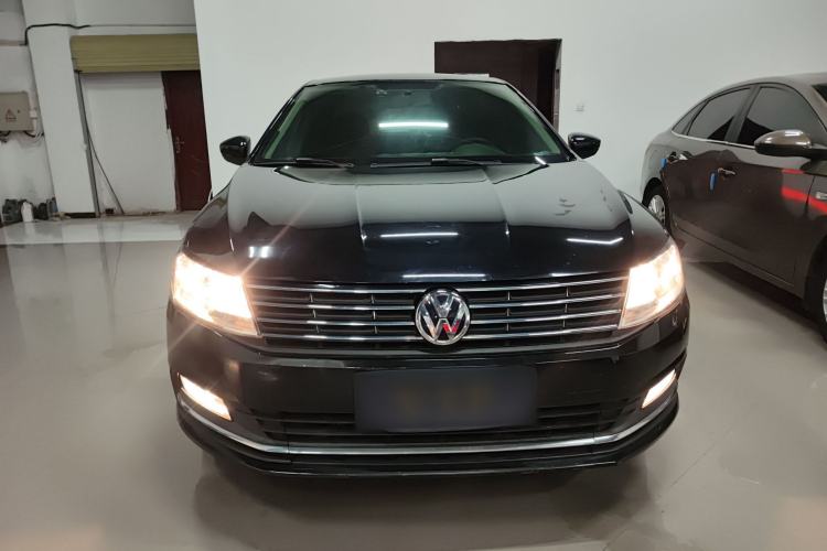 Used Volkswagen Lavida 2017 1.6L Manual Comfort Edition Front