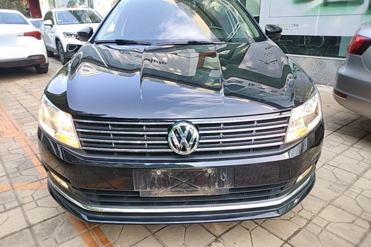 Used Volkswagen Lavida 2017 230TSI DSG Comfort Edition Front