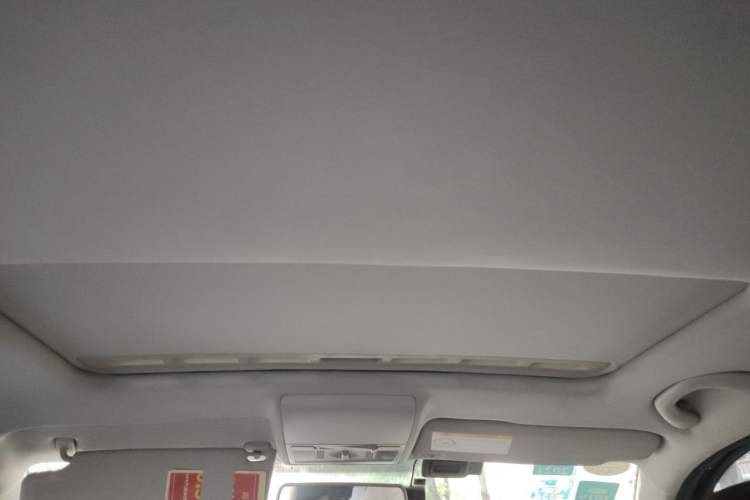Used Volkswagen Lavida 2017 1.6L Automatic Comfort Edition Headliner