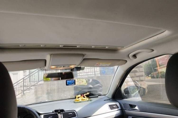 Used Volkswagen Lavida 2017 230TSI DSG Comfort Edition Headliner