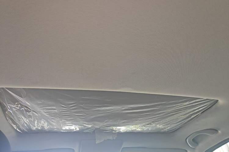 Used Volkswagen Lavida 2017 1.6L Automatic Comfort Edition Headliner