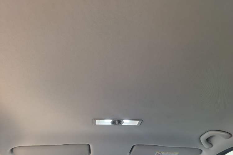 Used Volkswagen Lavida 2017 1.6L Automatic Fashion Edition Headliner