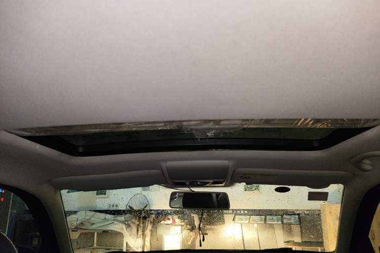 Used Volkswagen Lavida 2017 1.6L Manual Comfort Edition Headliner