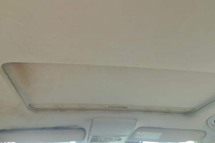 Used Volkswagen Lavida 2017 1.6L Manual Comfort Edition Headliner