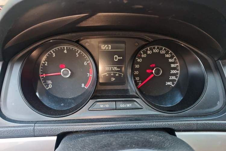Used Volkswagen Lavida 2017 1.6L Manual Fashion Edition Instrument Cluster