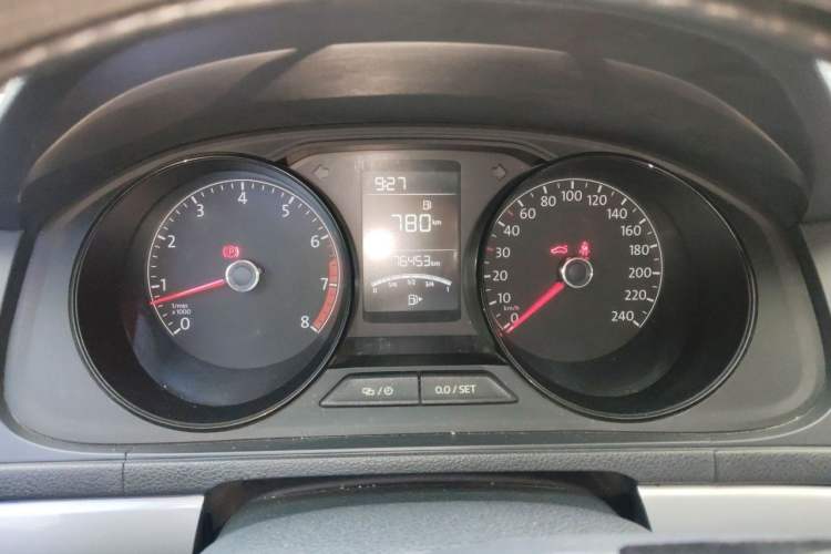 Used Volkswagen Lavida 2017 1.6L Manual Fashion Edition Instrument Cluster