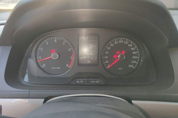 Used Volkswagen Lavida 2017 1.6L Manual Fashion Edition Instrument Cluster