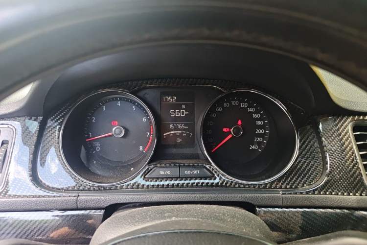 Used Volkswagen Lavida 2017 1.6L Manual Comfort Edition Instrument Cluster