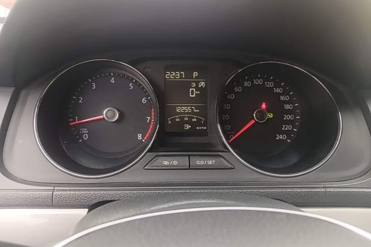 Used Volkswagen Lavida 2017 230TSI DSG Comfort Edition Instrument Cluster