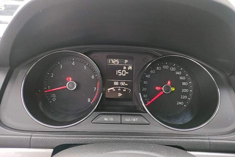 Used Volkswagen Lavida 2017 230TSI DSG Comfort Edition Instrument Cluster