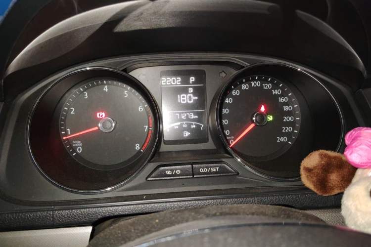 Used Volkswagen Lavida 2017 230TSI DSG Comfort Edition Instrument Cluster