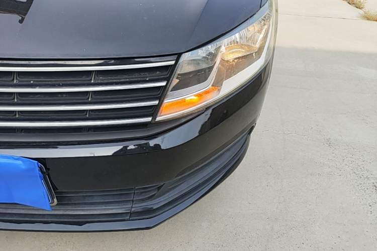 Used Volkswagen Lavida 2017 1.6L Manual Fashion Edition Left Front Headlight