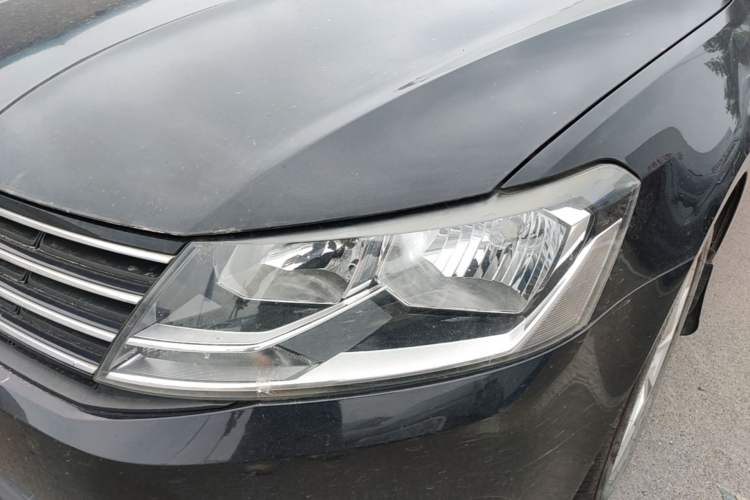 Used Volkswagen Lavida 2017 1.6L Automatic Fashion Edition Left Front Headlight