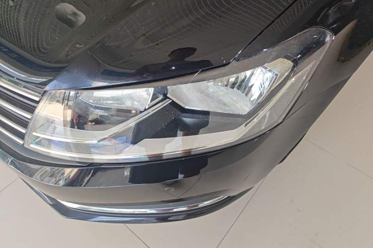 Used Volkswagen Lavida 2017 1.6L Automatic Comfort Edition Left Front Headlight