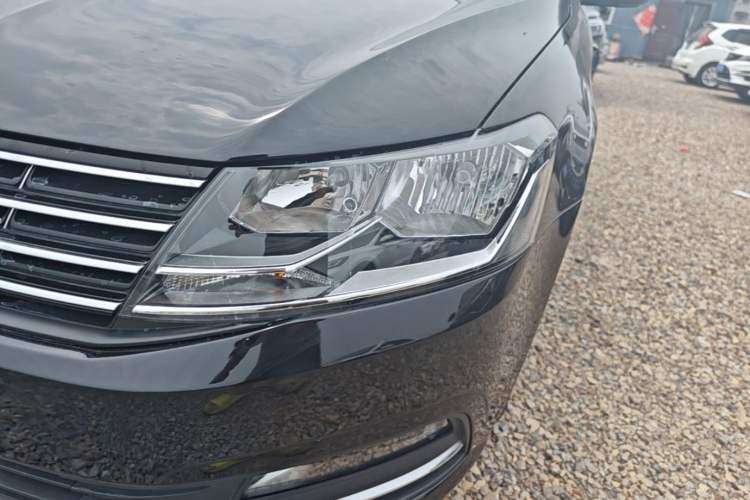 Used Volkswagen Lavida 2017 1.6L Automatic Comfort Edition Left Front Headlight