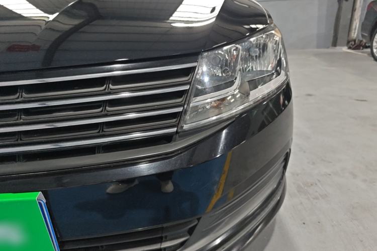 Used Volkswagen Lavida 2017 1.6L Automatic Fashion Edition Left Front Headlight